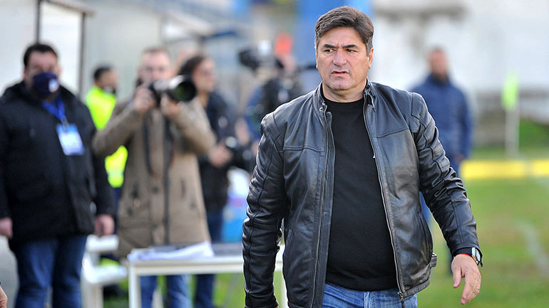 Super League 2: «Διαζύγιο» με Στράτσια o Απόλλων Λάρισας