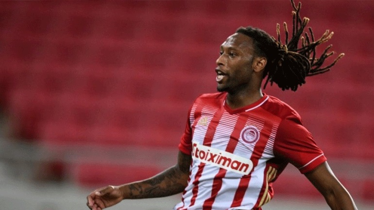 O’ Jogo: «Έτοιμος για την Πόρτο ο Σεμέδο»