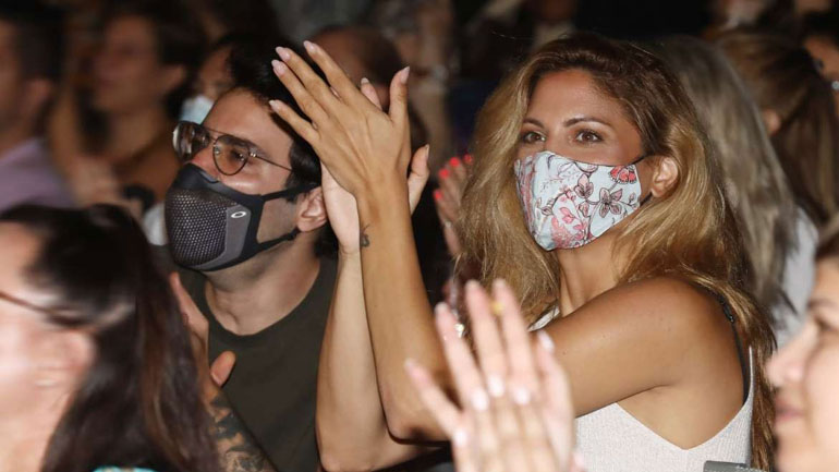 Η Μαίρη Συνατσάκη και ο Ίαν Στρατής έκαναν το επόμενο βήμα στη σχέση τους