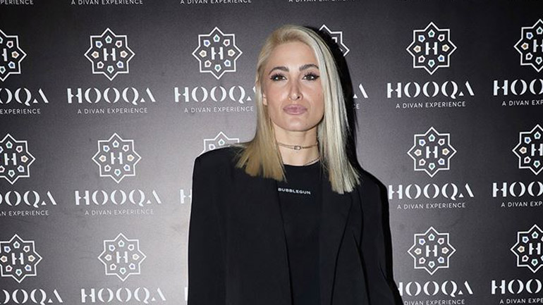 Η Iωάννα Τούνη απάντησε στα δημοσιεύματα που τη θέλουν έγκυο