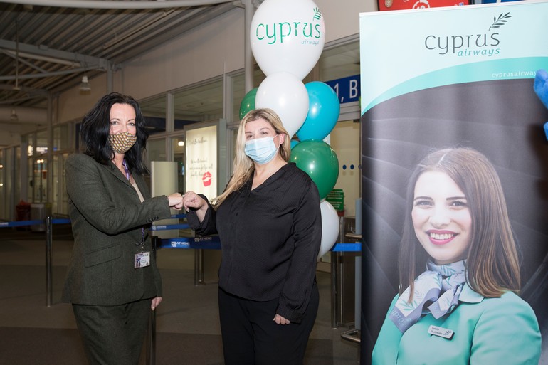 Η Ιωάννα Παπαδοπούλου μαζί με την Κική Χάιδα