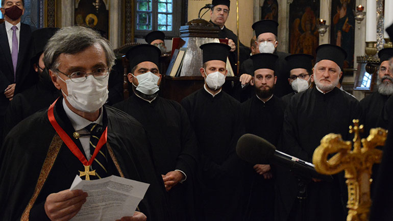 Ο «δεξιός ψάλτης» και η φίλη της Μαρέβας