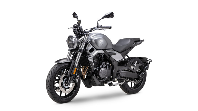 Όμορφος σχεδιασμός με ρετρό αισθητική και προσοχή στη λεπτομέρεια.