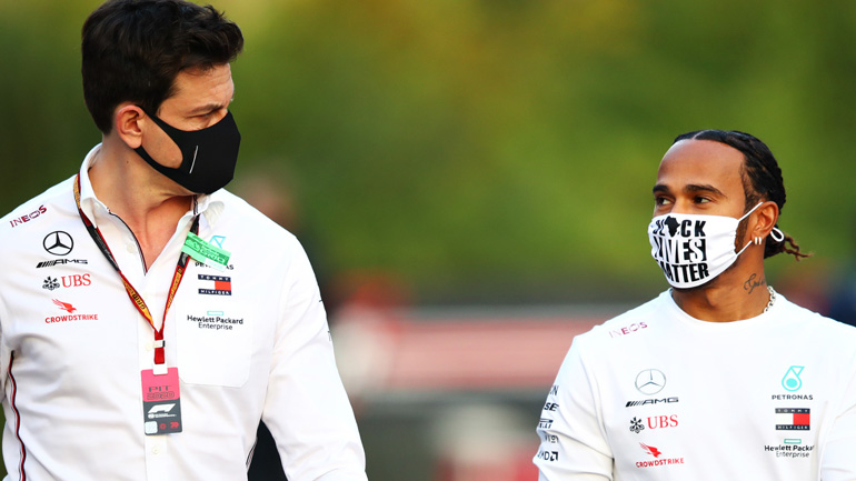 «Βόμβα» από Wolff: Ο Hamilton σκέφτεται να αποσυρθεί!