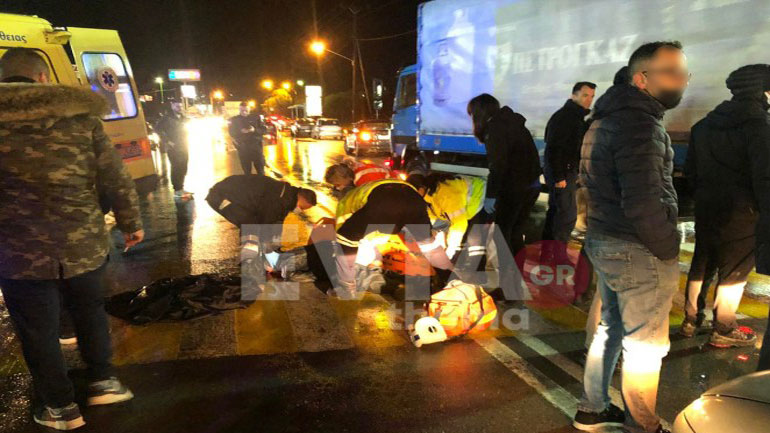 Χαλκίδα: Αυτοκίνητο παρέσυρε και εγκατέλειψε πεζό Χαλκίδα: Αυτοκίνητο παρέσυρε και εγκατέλειψε πεζό