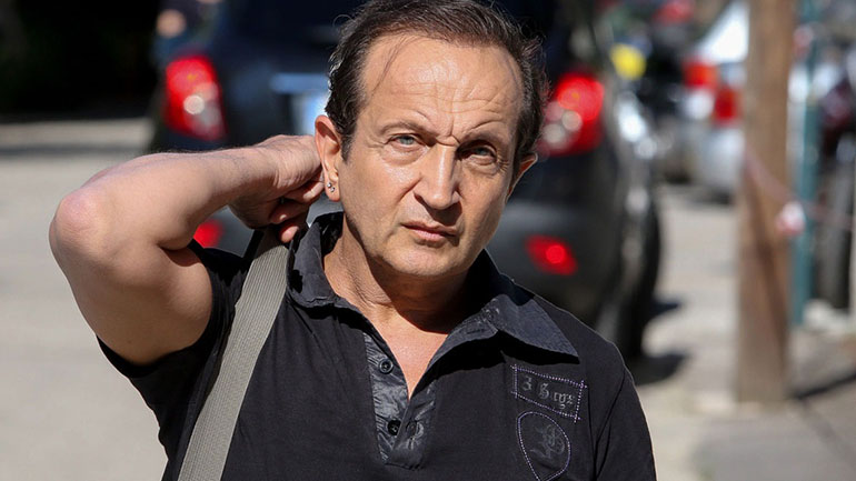 Ο Σπύρος Μπιμπίλας θα πρωταγωνιστήσει και σε δεύτερη σειρά του Netflix