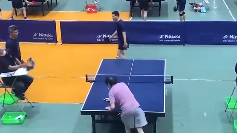 Την πλήρωσε ο διαιτητής