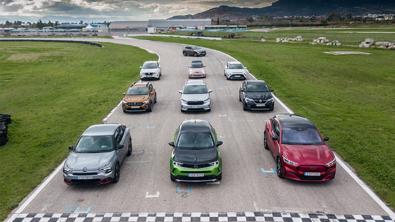 Αυτοκίνητο της Χρονιάς: Δείτε ζωντανά την παρουσίαση 