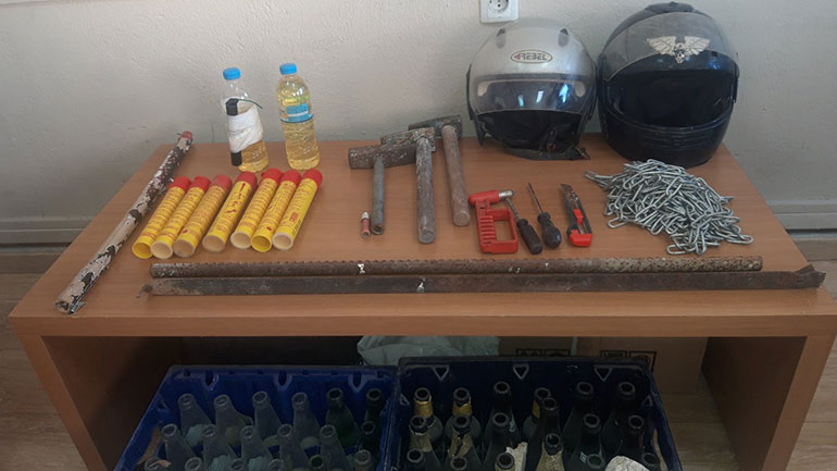 Έφοδοι της αστυνομίας σε συνδέσμους φιλάθλων μετά τα επεισόδια στο Γαρδίκι Θεσπρωτίας – Συνελήφθησαν 4 άτομα