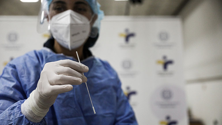 Αυξήθηκαν στα 26 τα περιστατικά της Όμικρον στην Ελλάδα – Δεν σχετίζονται όλα με ταξίδι στο εξωτερικό