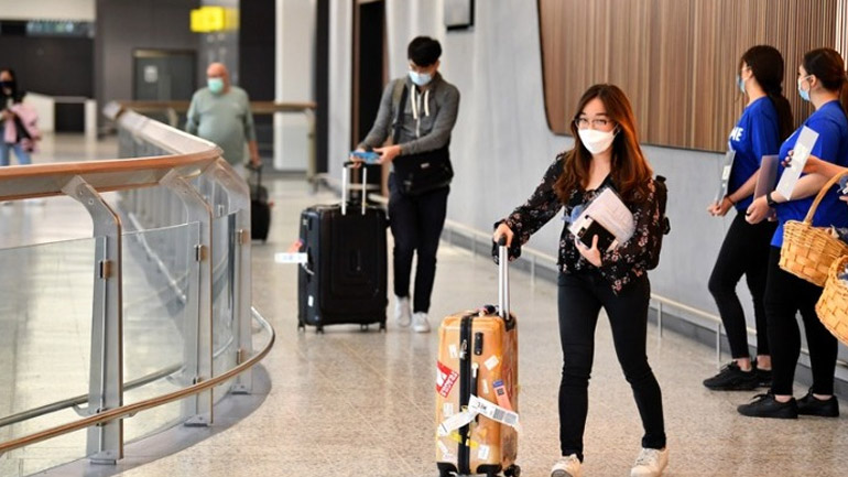 Παραλλαγή Όμικρον: Η Νέα Ζηλανδία αναβάλλει το σταδιακό άνοιγμα των συνόρων της