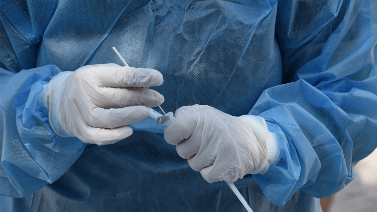 Τα 163 σημεία όπου θα διενεργούνται σήμερα δωρεάν rapid test