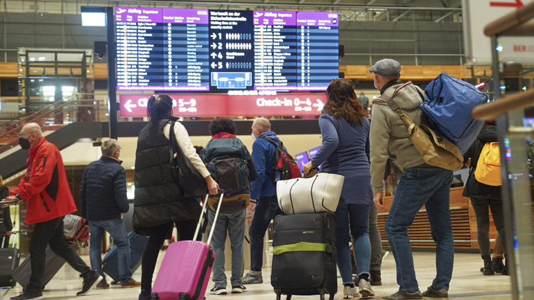 Γερμανία: Αυστηροποίηση κανονισμών εισόδου από χώρες όπου σημειώνεται έξαρση παραλλαγών