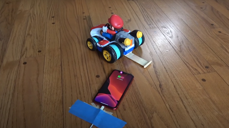  Πώς να συνδέσετε το τηλέφωνό σας στο φορτιστή με στυλ