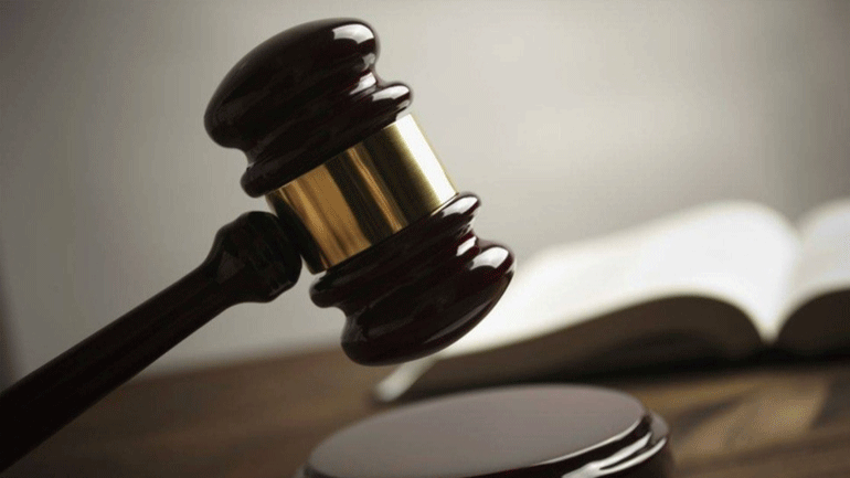 Super League: «Μοίρασε» πρόστιμα ο αθλητικός δικαστής