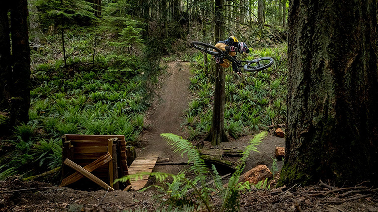 Darren Berrecloth: H απόλυτη ΜΤΒ διαδρομή στη «αυλή του σπιτιού του»