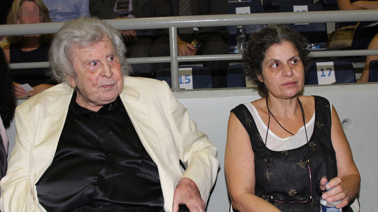 Μαργαρίτα Θεοδωράκη για τον πατέρα της: «Η μαμά μου δε γνωρίζει για τον θάνατό του»