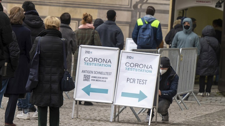 Γερμανία: Περισσότερα από 22.000 νέα περιστατικά Covid-19