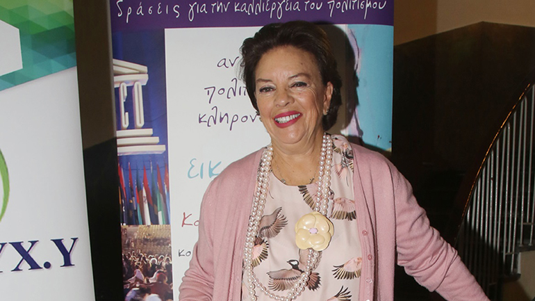 Μάρα Μεϊμαρίδη: «Εμετό κάνω με κάτι εικόνες κυριών γύρω στα 50, οι οποίες ντύνονται σαν 15άρες»