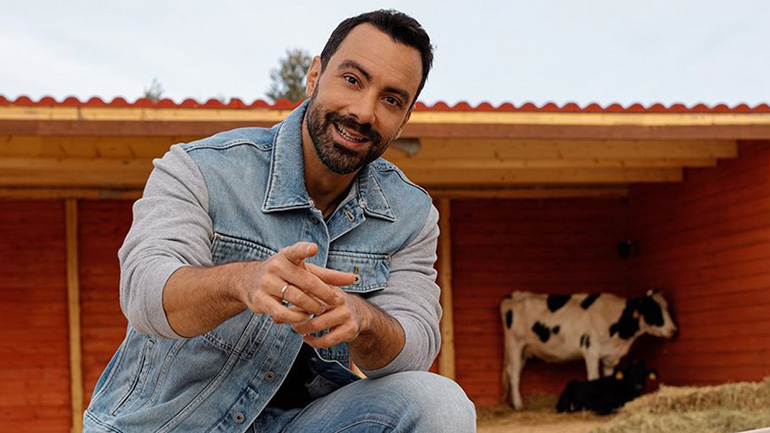 Σάκης Τανιμανίδης: Πόσα κιλά έχασε μέσα σε τρεις ημέρες που ήταν άρρωστος;