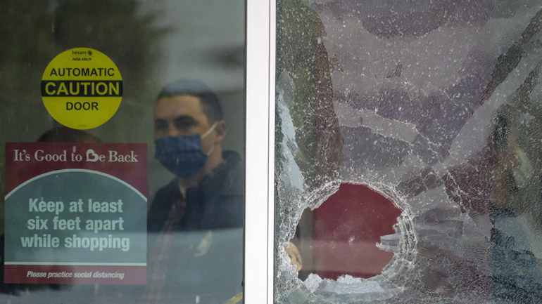 ΗΠΑ: Αστυνομικοί επενέβησαν σε ληστεία και σκότωσαν κατά λάθος 14χρονη