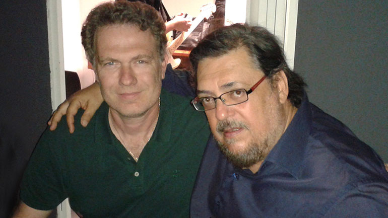 Λαυρέντης Μαχαιρίτσας: «Μια βροχή χαλάζι», σε μουσική Ζ. Κουκουσέλη και στίχους Λ. Δημοπούλου