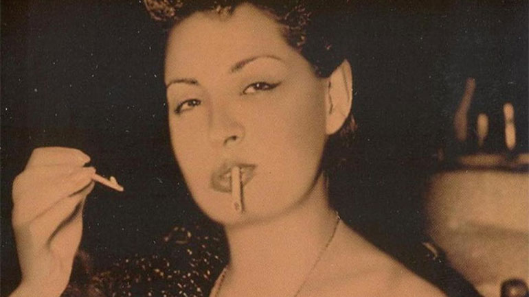 Μάγια Μελάγια, η θρυλική αρχοντορεμπέτισσα και σύμβολο του σεξ