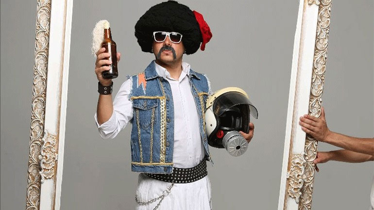 «Ζήτω το Πένθος»: Τσολιάς εν δε Τσόλια Μπαντ!