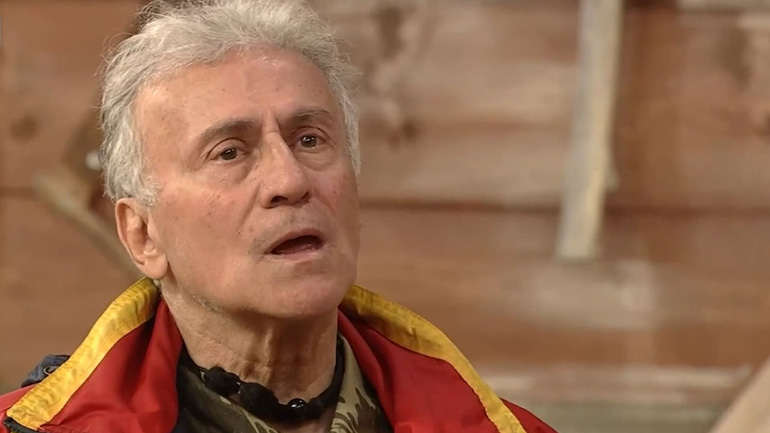 Φάρμα: Αποχώρησε οικειοθελώς ο Παναγιώτης Ψωμιάδης και συγκίνησε με τα λόγια του Φάρμα: Αποχώρησε οικειοθελώς ο Παναγιώτης Ψωμιάδης και συγκίνησε με τα λόγια του