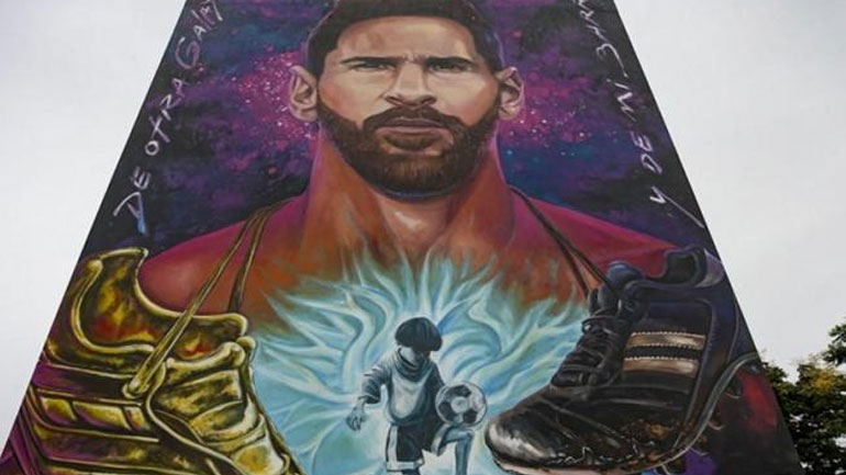 Εντυπωσιακή τοιχογραφία του Λιονέλ Μέσι στο Ροσάριο!