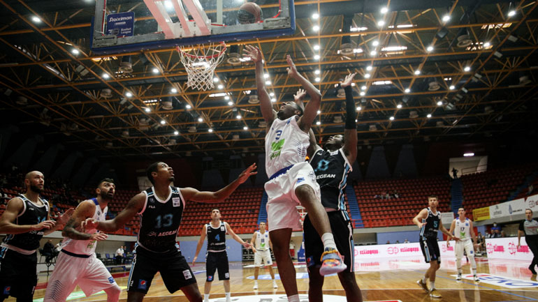 Μπάσκετ: Περιστατικά κορωνοϊού στη Λάρισα και στον Κολοσσό Ρόδου