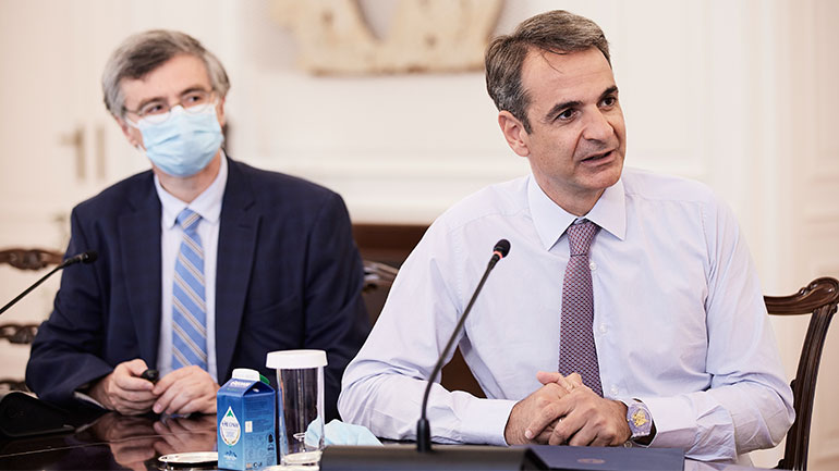 Από τις 6 το πρωί της Πέμπτης θα ισχύσουν τα νέα μέτρα για τον Covid – Στις 3 το μεσημέρι οι ανακοινώσεις