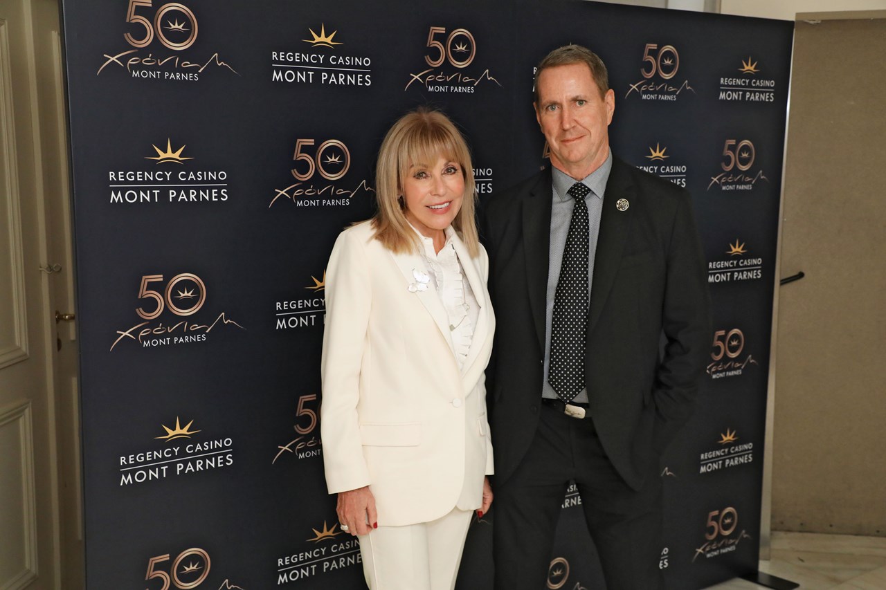 Δέσποινα Πορτοκάλη, Duncan Harkness