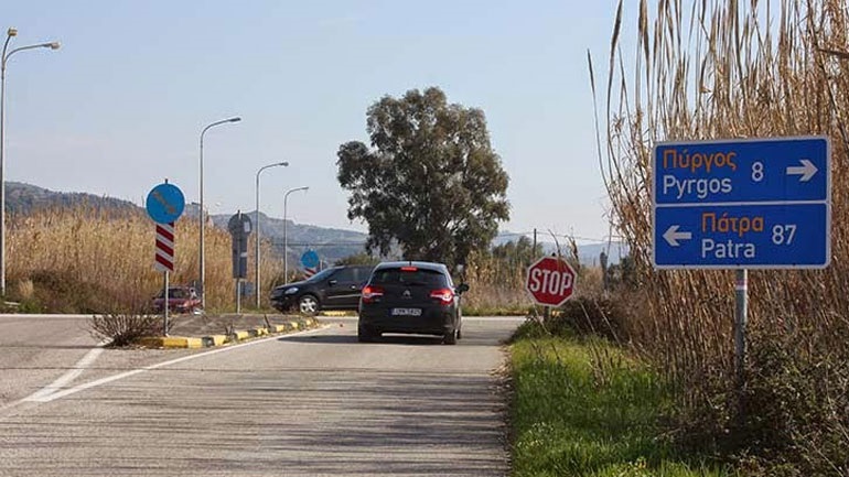 Υπεγράφη η σύμβαση για την αναβάθμιση της οδικής ασφάλειας στον αυτοκινητόδρομο «Πάτρα-Πύργος»