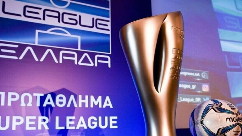 Τα λένε Πλεύρης – Super League για το 10% στα γήπεδα