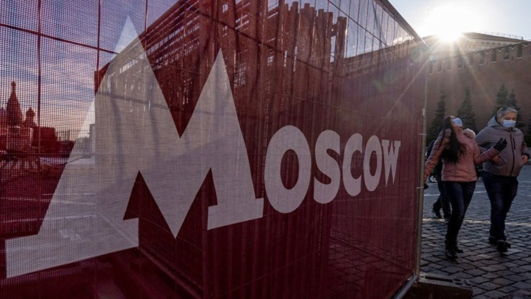 Ρωσία: Το εισπνεόμενο εμβόλιο Sputnik θα είναι αποτελεσματικό κατά της Όμικρον