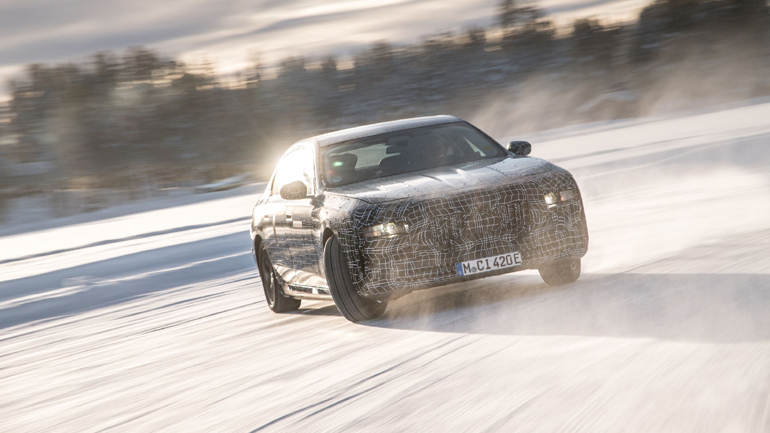 Υπό ακραίες συνθήκες και με ειδικό καμουφλάζ  οι δοκιμές της νέας BMW i7 