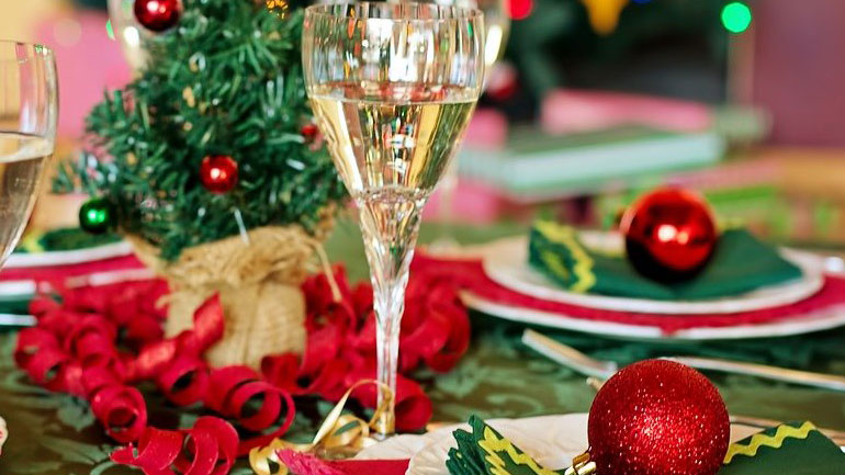 Υγιεινή διατροφή κατά τις εορτές