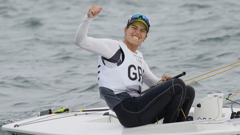 Βασιλεία Καραχάλιου: Ανακοίνωσε με αιχμές την απόφασή της να μην αγωνίζεται με ελληνικά «πανιά»