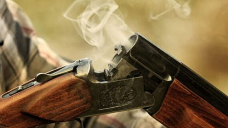 Τραγωδία στην Άρτα: 16χρονος σκότωσε τον θείο του και αυτοπυροβολήθηκε – Νοσηλεύεται σε κρίσιμη κατάσταση