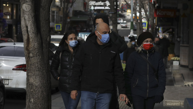 Τουρκία: Περισσότερα από 33.500 νέα περιστατικά Covid-19