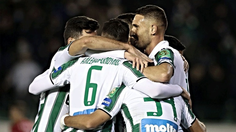 Tα φώτα στο «Ολντ Τράφορντ» και στην εμβόλιμη αγωνιστική στη Super League