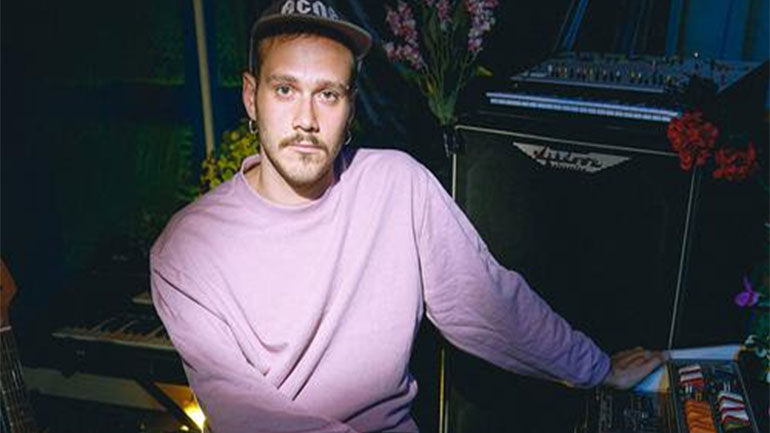 Νέο τραγούδι με animated video από τον Bhukhurah «Full of grapes»