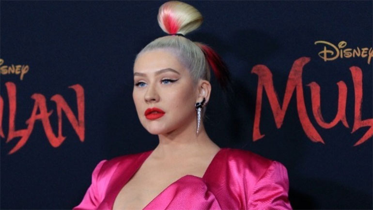 Κριστίνα Αγκιλέρα: Το 2021 ήταν μια υπέροχη χρονιά