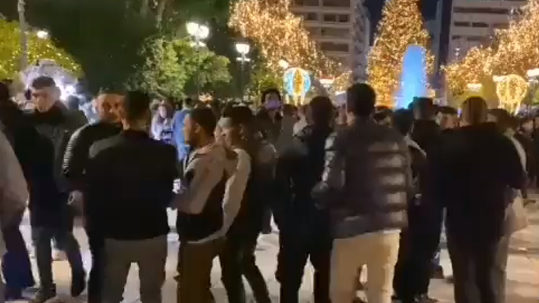 Ο Πολιτιστικός Σύνδεσμος Ελλάδος-Πακιστάν ζήτησε συγγνώμη για τον συνωστισμό στο Σύνταγμα