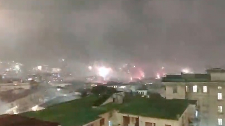 Ο δήμαρχος της Νάπολης απαγορεύει τα πυροτεχνήματα