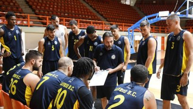 Τρία περιστατικά κορωνοϊού στο Λαύριο και διακοπή προπονήσεων