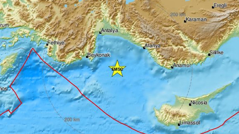 Iσχυρός σεισμός 5,2 Ρίχτερ στην Τουρκία