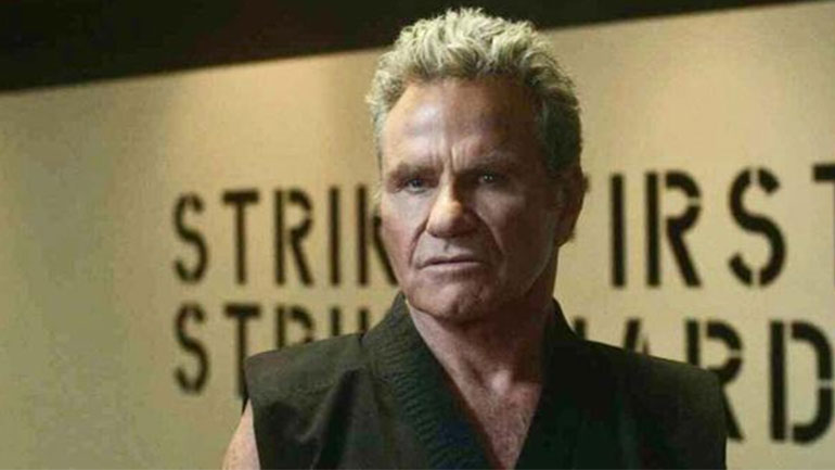 «Cobra Kai»: Ο Τζον Κριζ έχει προκαλέσει προβλήματα στην πραγματική ζωή του Μάρτιν Κόουβ