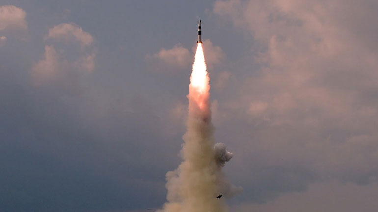 Ιαπωνία: «Ο πύραυλος που εκτόξευσε η Βόρεια Κορέα διήνυσε περίπου 500 χιλιόμετρα»